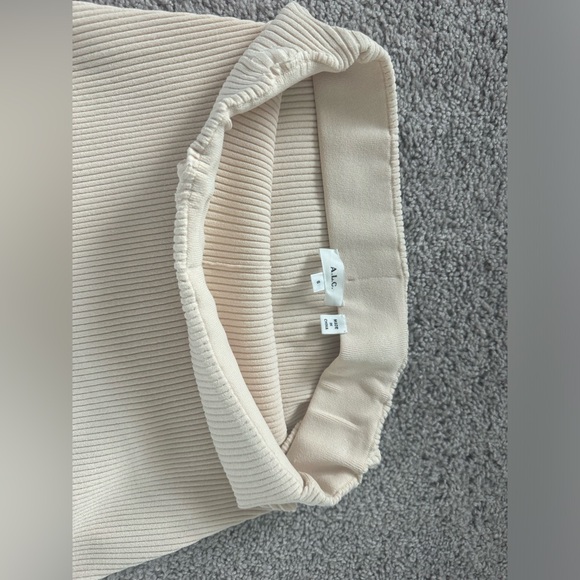 A.L.C. Matching Set - Picture 11 of 12